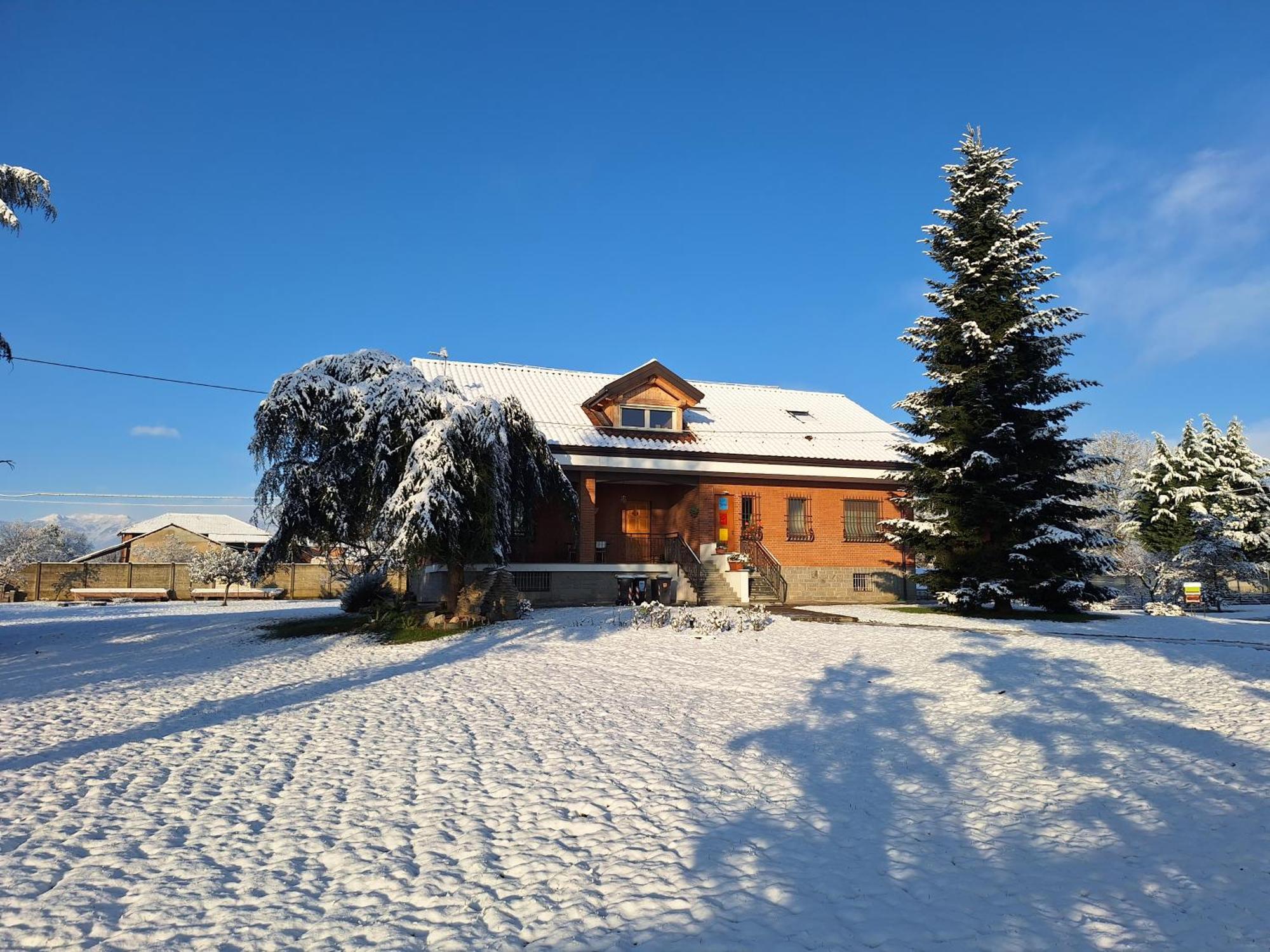Casa Matilde Villa Leini ภายนอก รูปภาพ